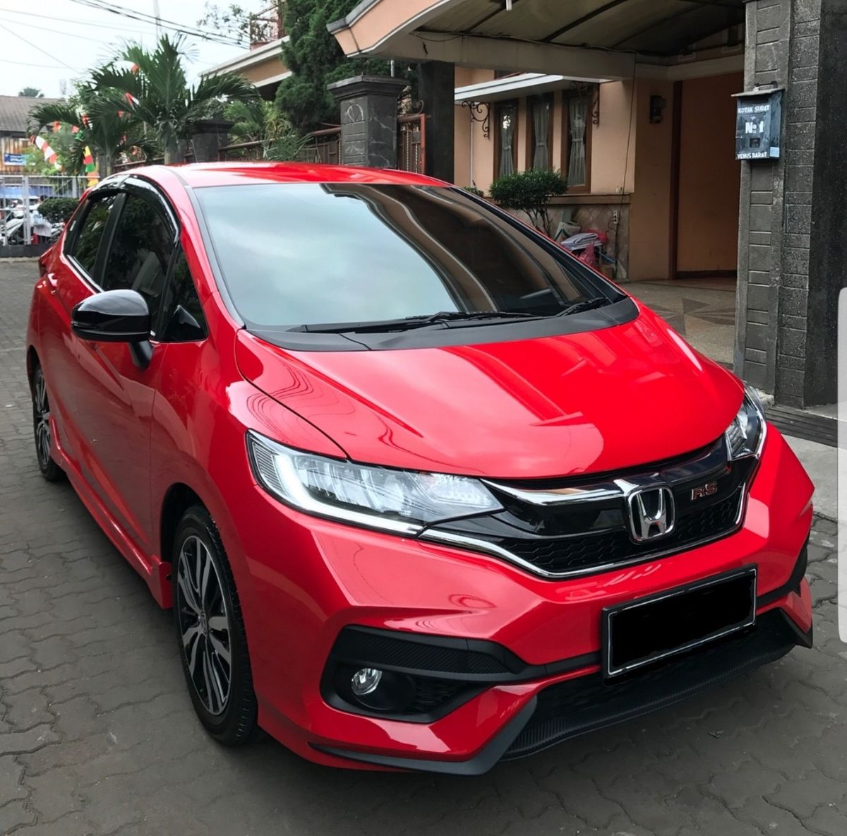 6 Reasons The Honda Jazz Stands Out In 2026